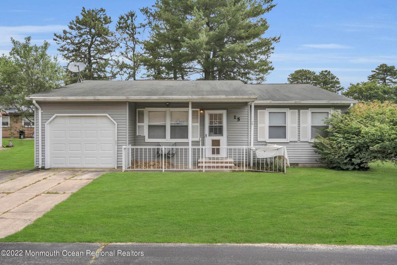 15 Augusta Road - Photo 1