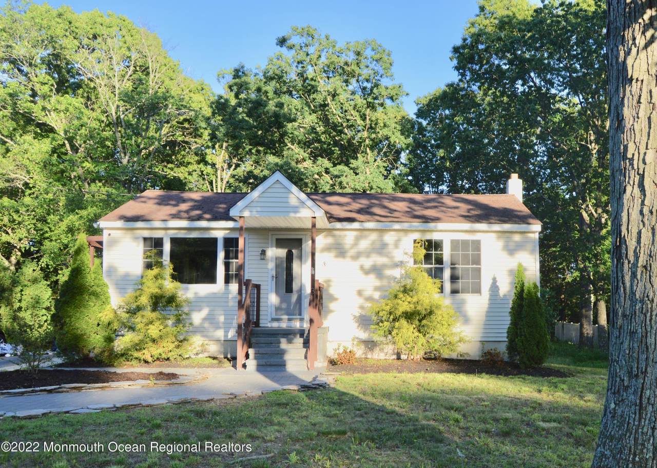 3 Caines Drive - Photo 1