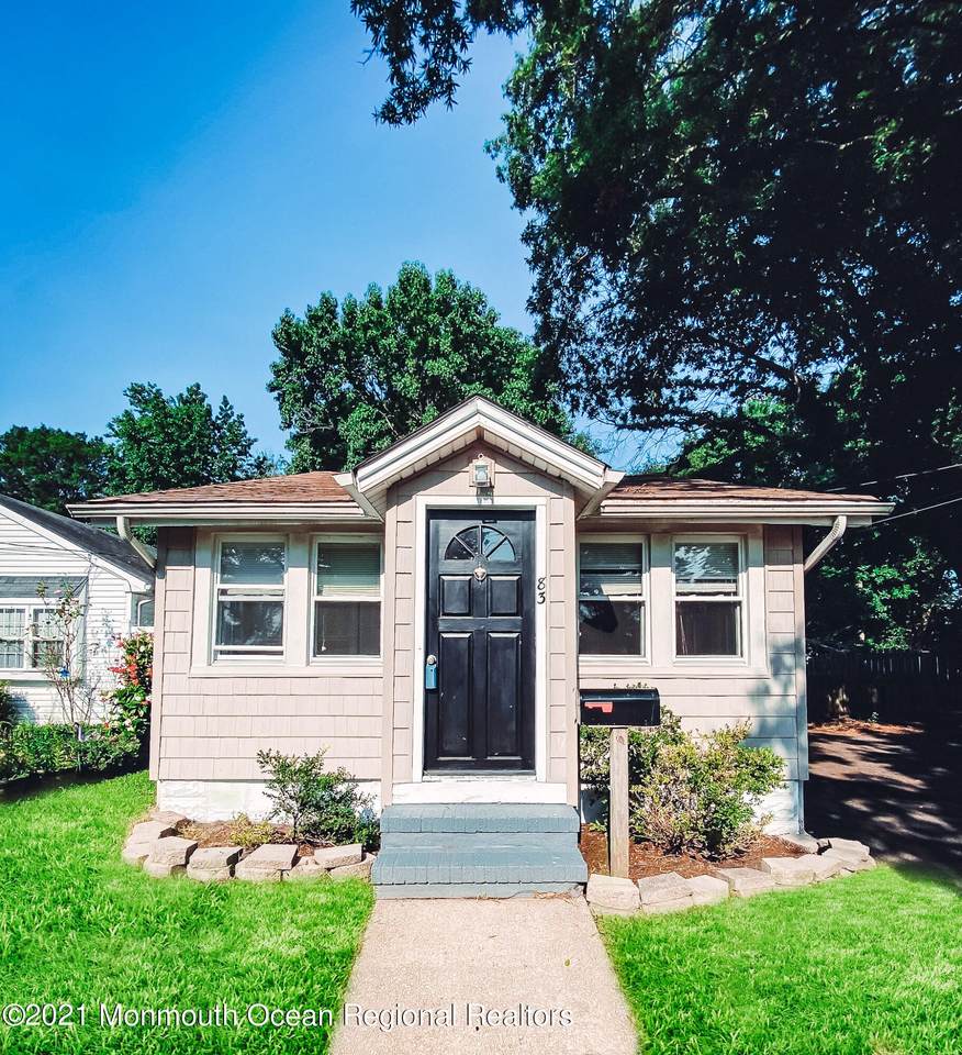 83 Pacific Avenue - Photo 1