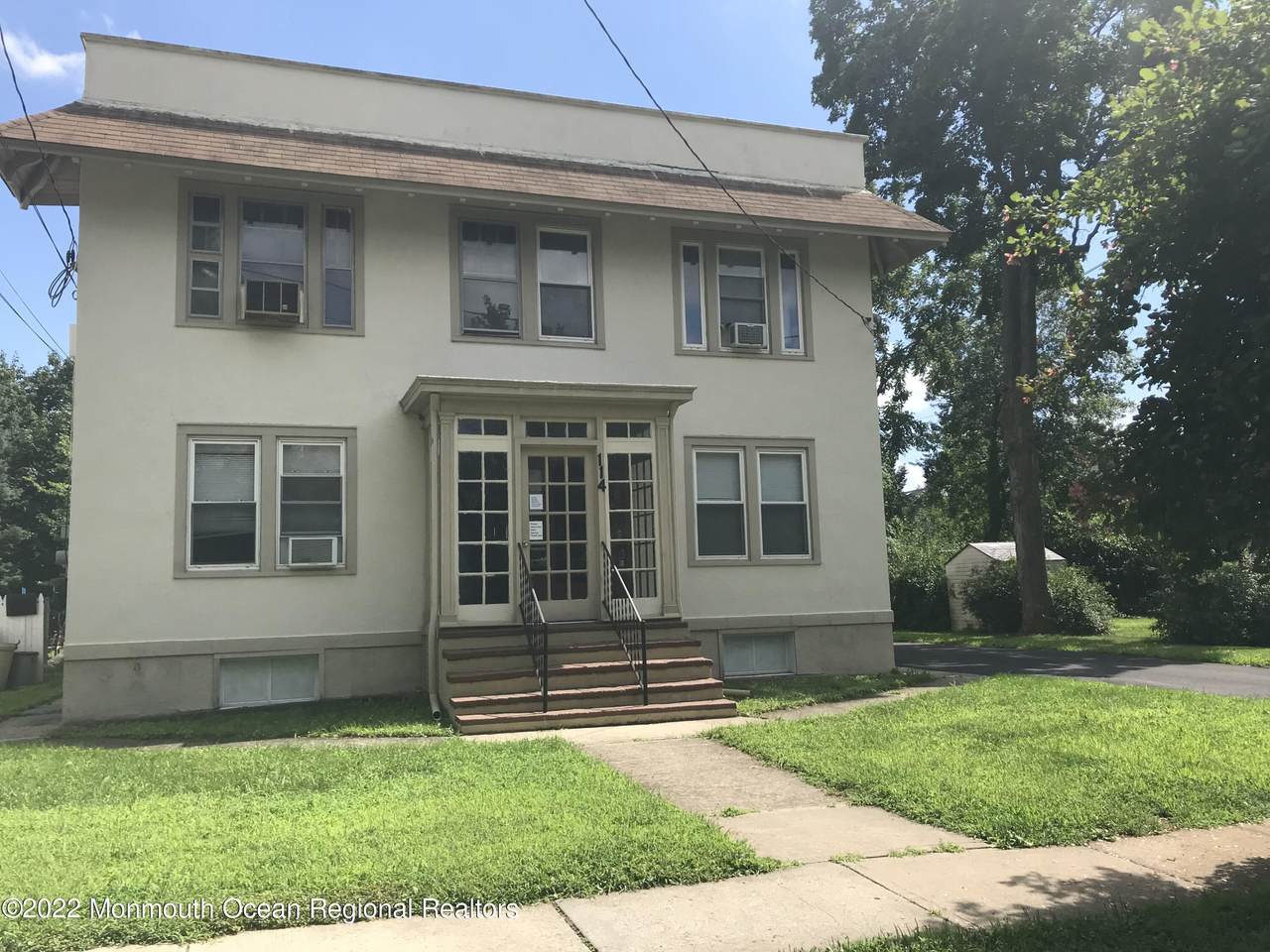 114 Benner Street - Photo 1