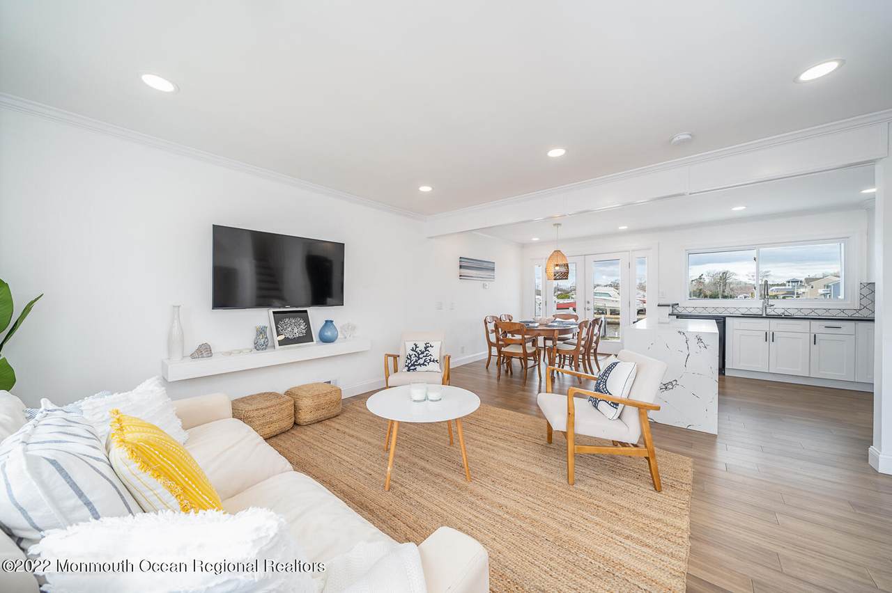 58 Lagoona Drive - Photo 1