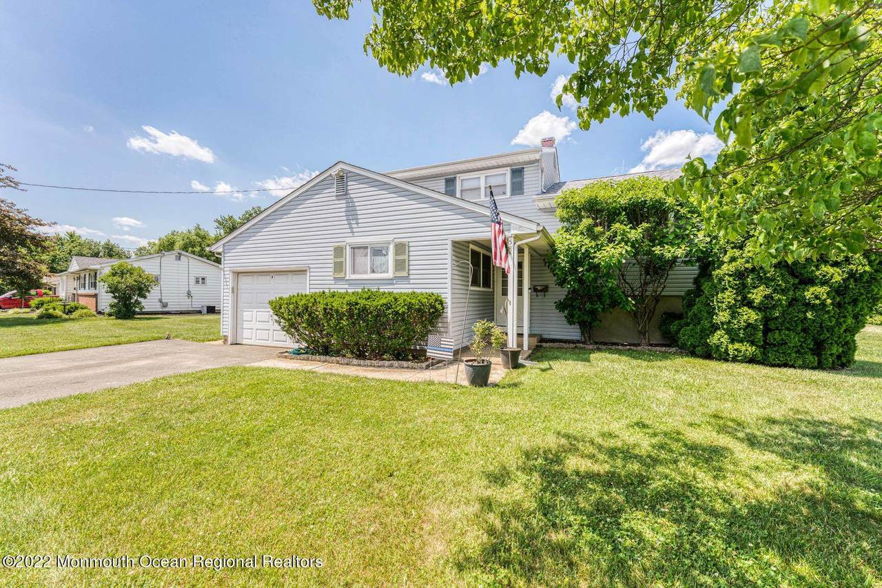 58 Vine Way - Photo 1