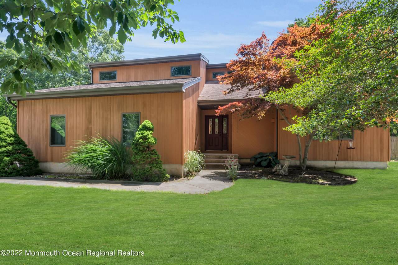 13 Renee Court - Photo 1