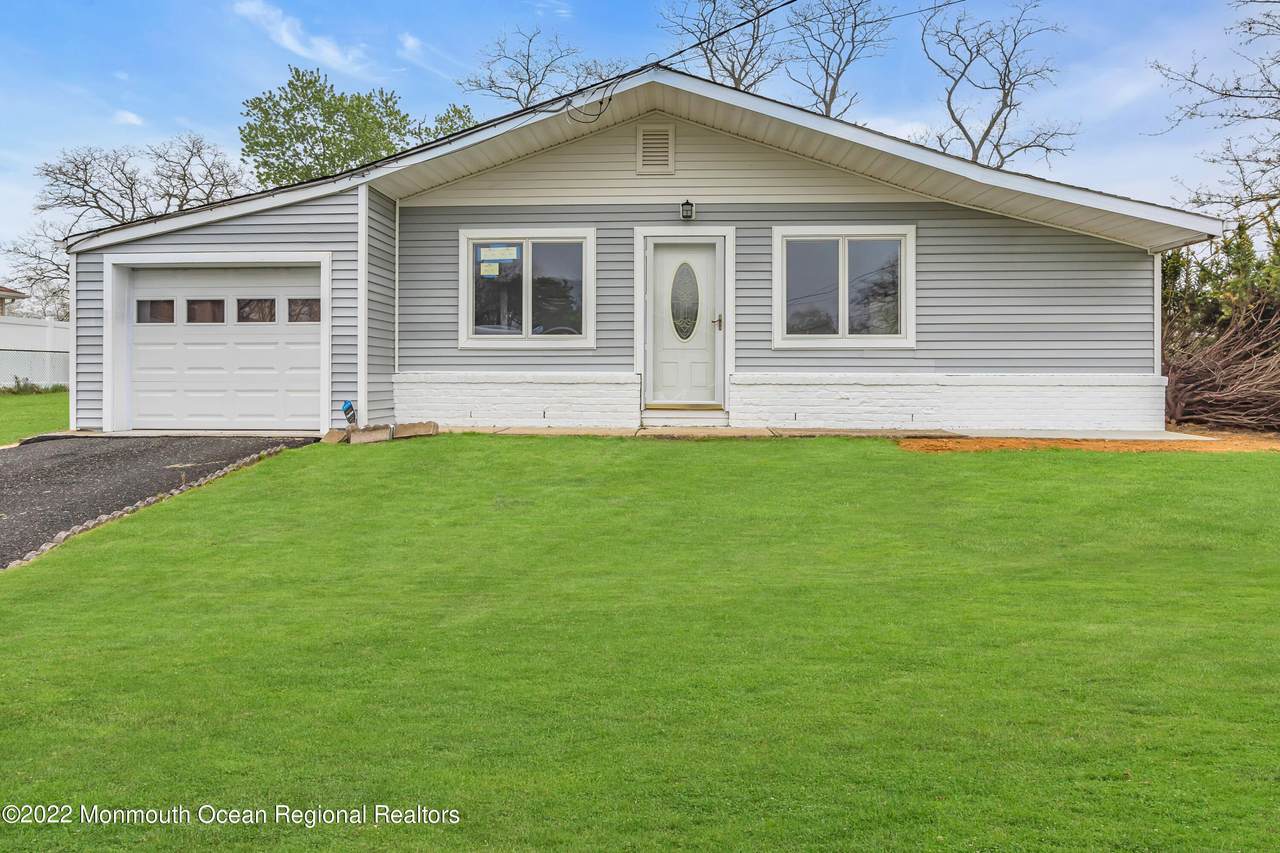 204 Deal Avenue - Photo 1