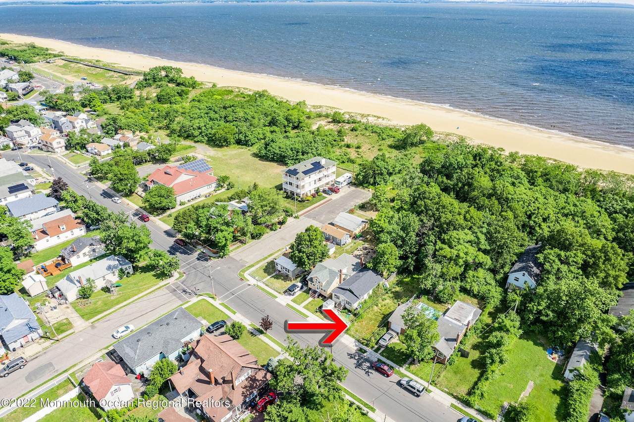 77 Shore Boulevard - Photo 1