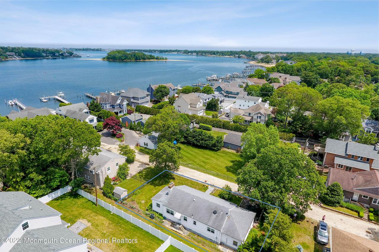 3301B River Road - Photo 1