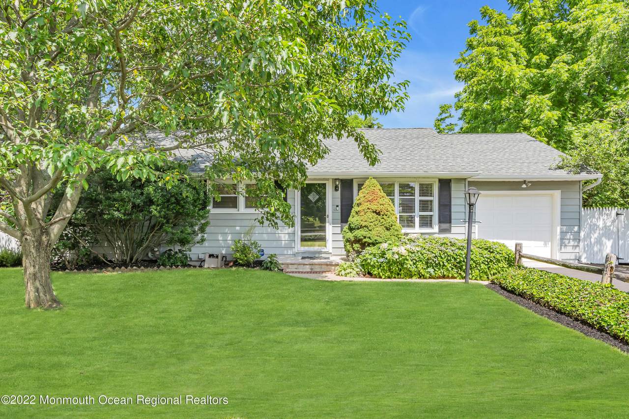 591 Wayside Road - Photo 1