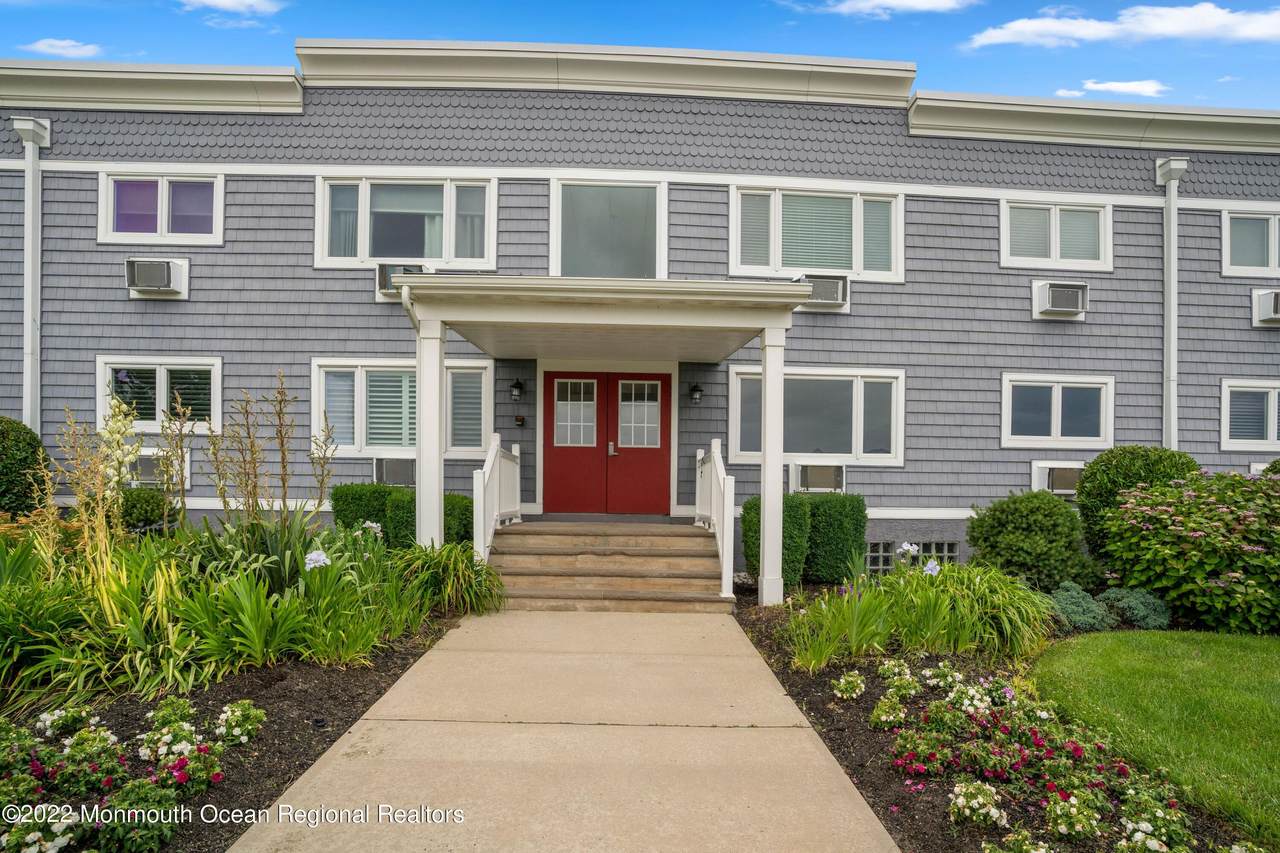 210 5th Avenue - Photo 1