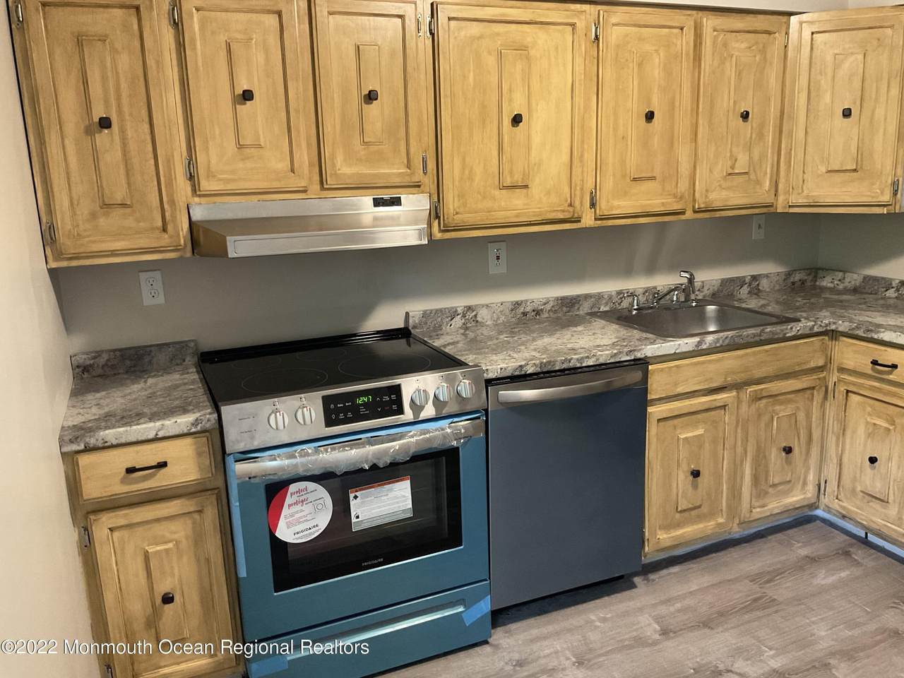506 Bromley Estates - Photo 1