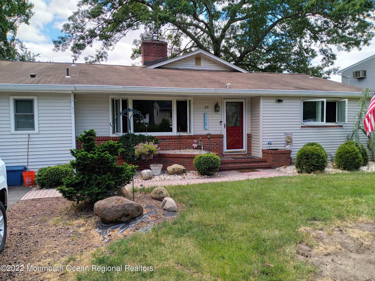 53 Lakeside Avenue - Photo 1