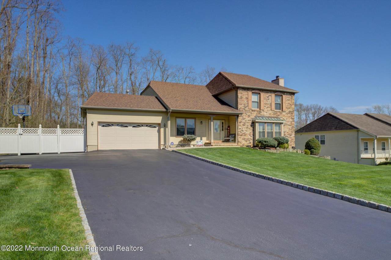 1 Woodland Terrace - Photo 1