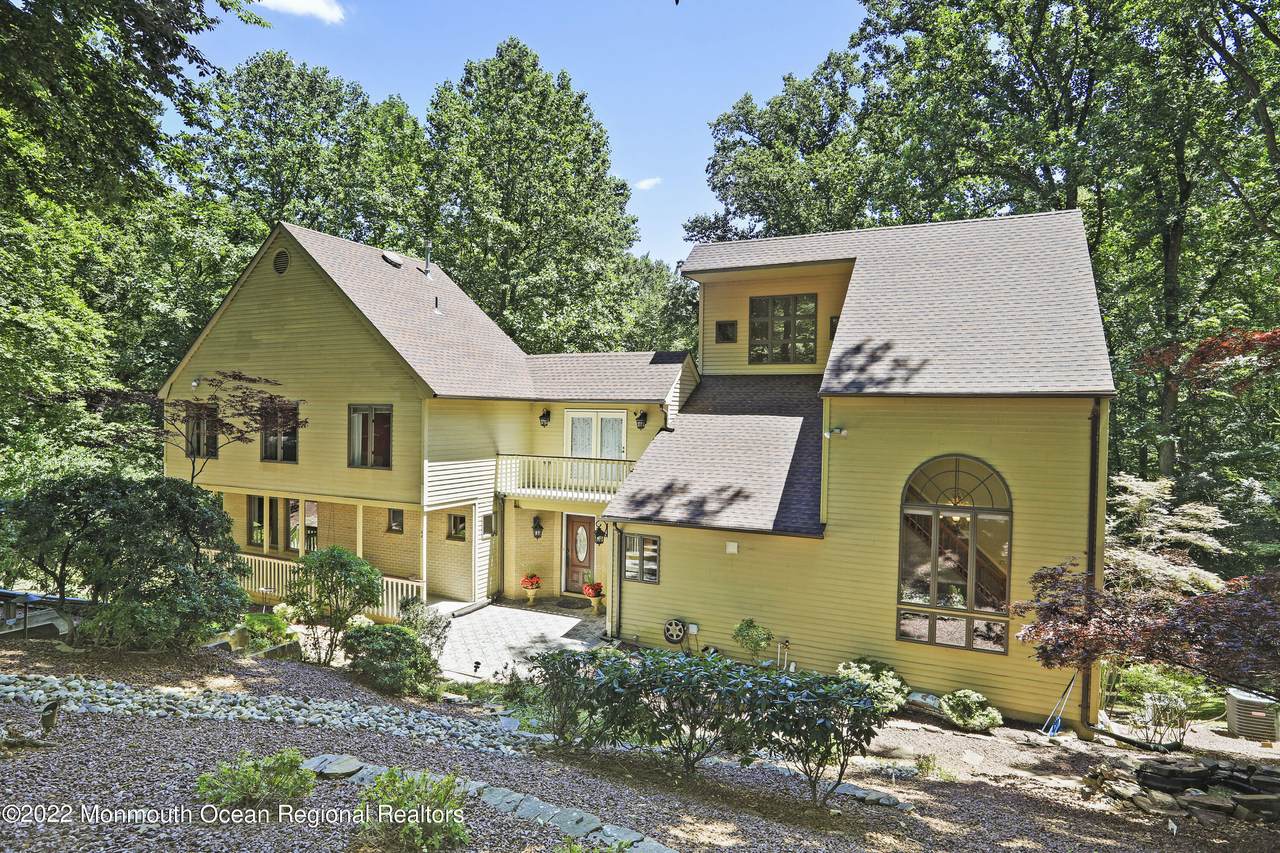 84 Reids Hill Road - Photo 1