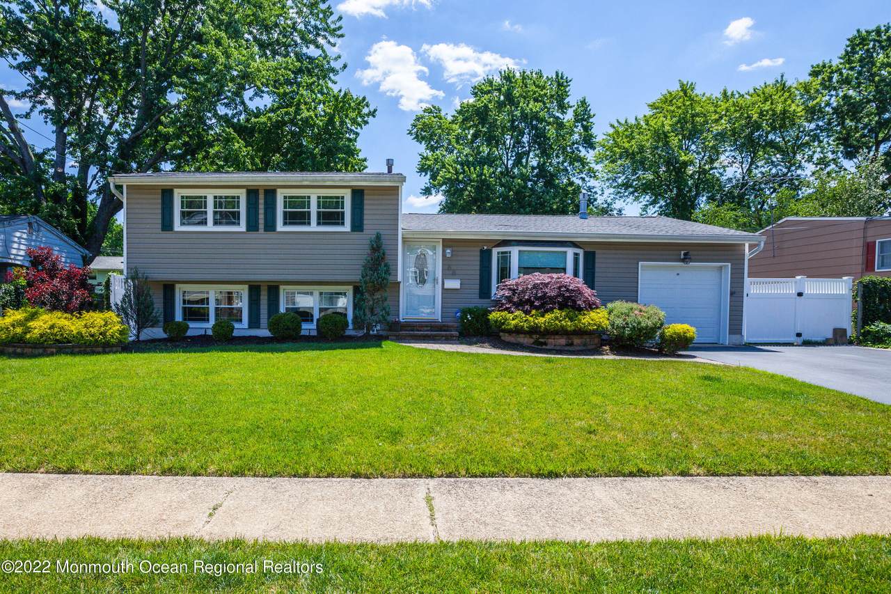 66 Cornell Drive - Photo 1