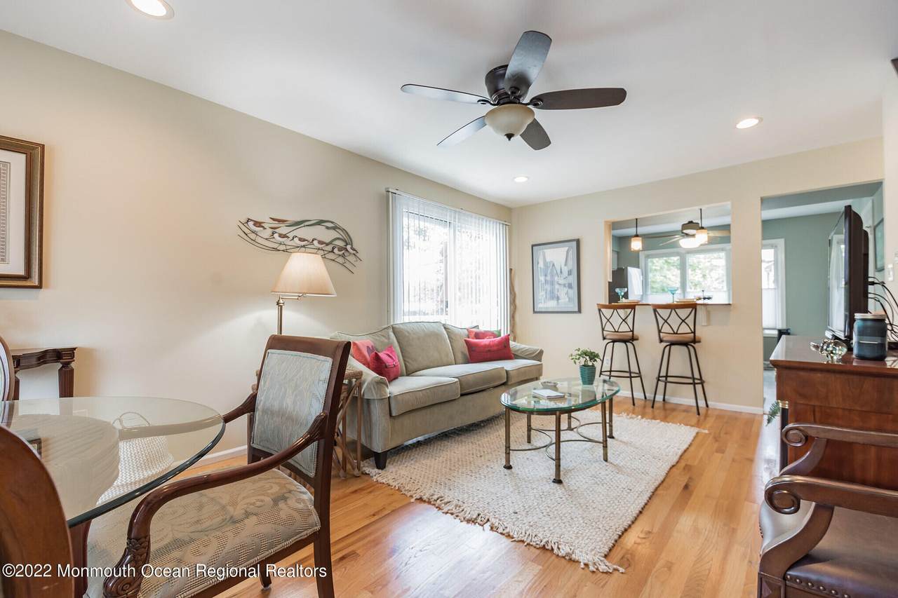 601 Beach Avenue - Photo 1
