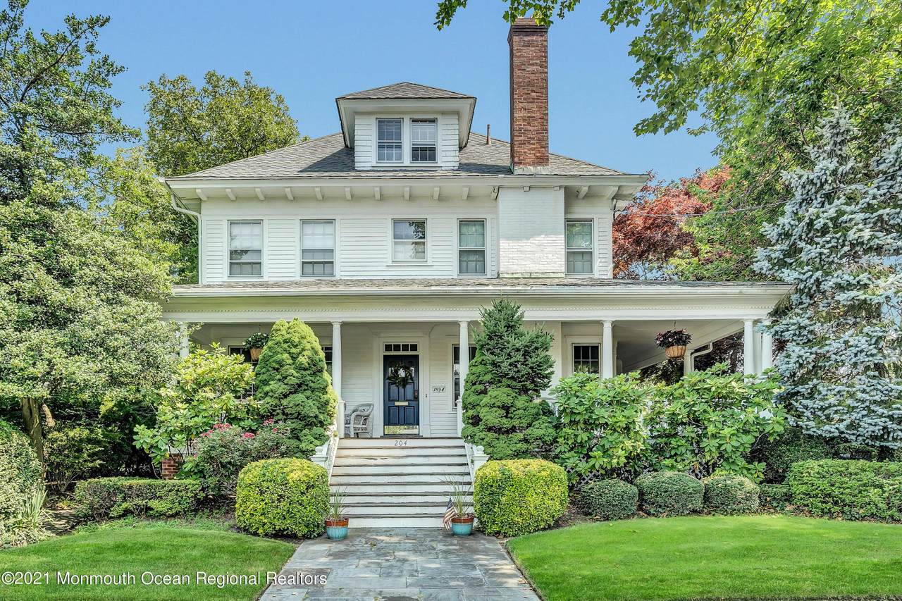 204 Jersey Avenue - Photo 1