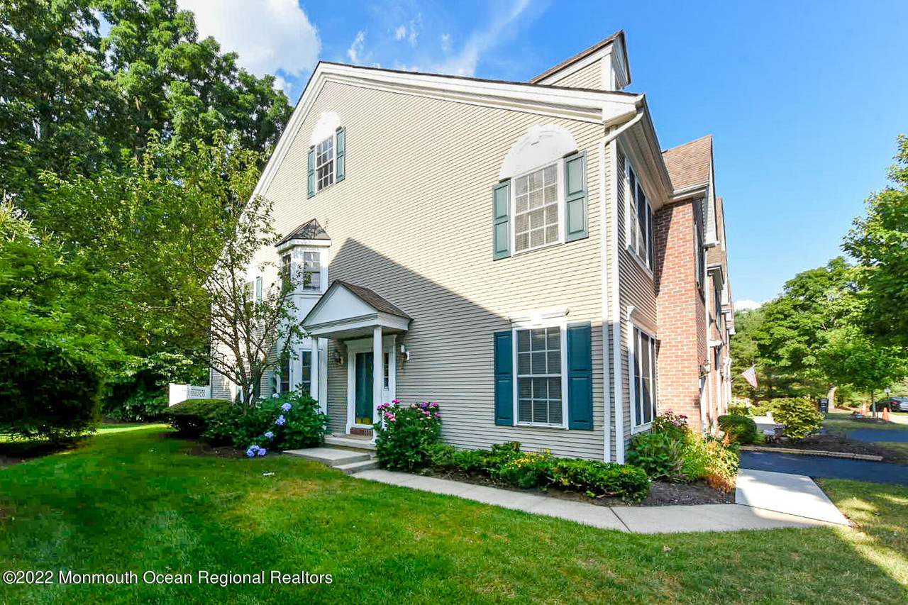 133 Ironwood Court - Photo 1