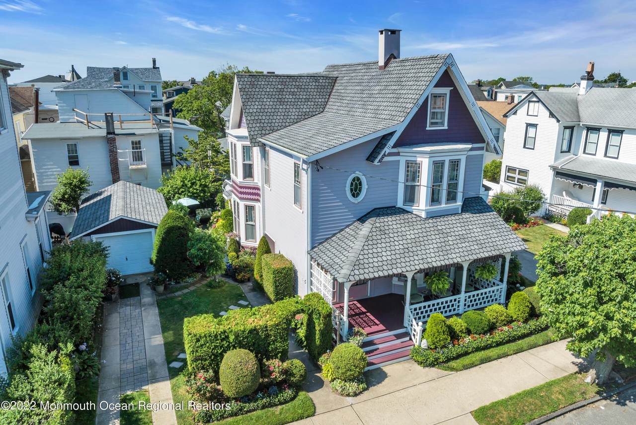 48 Heck Avenue - Photo 1