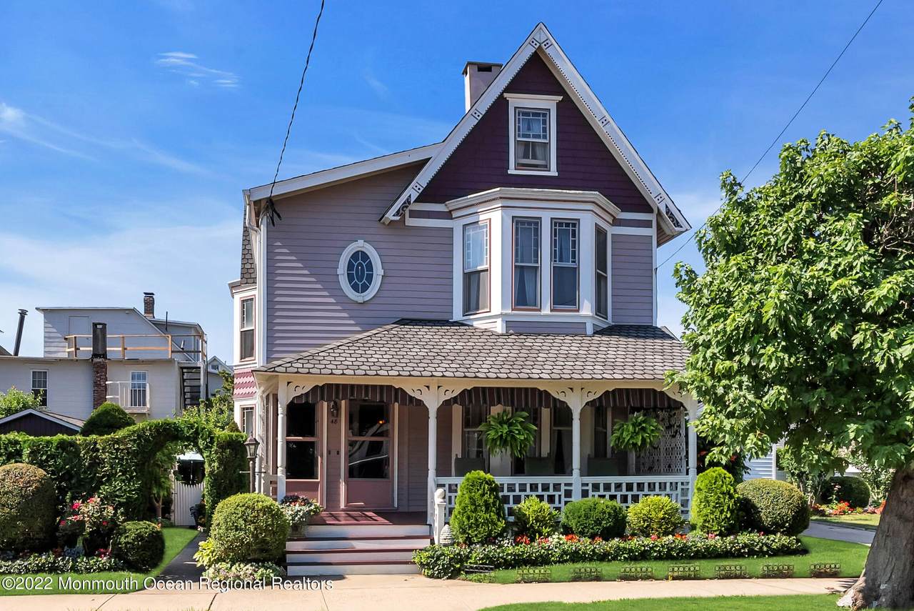 48 Heck Avenue - Photo 1