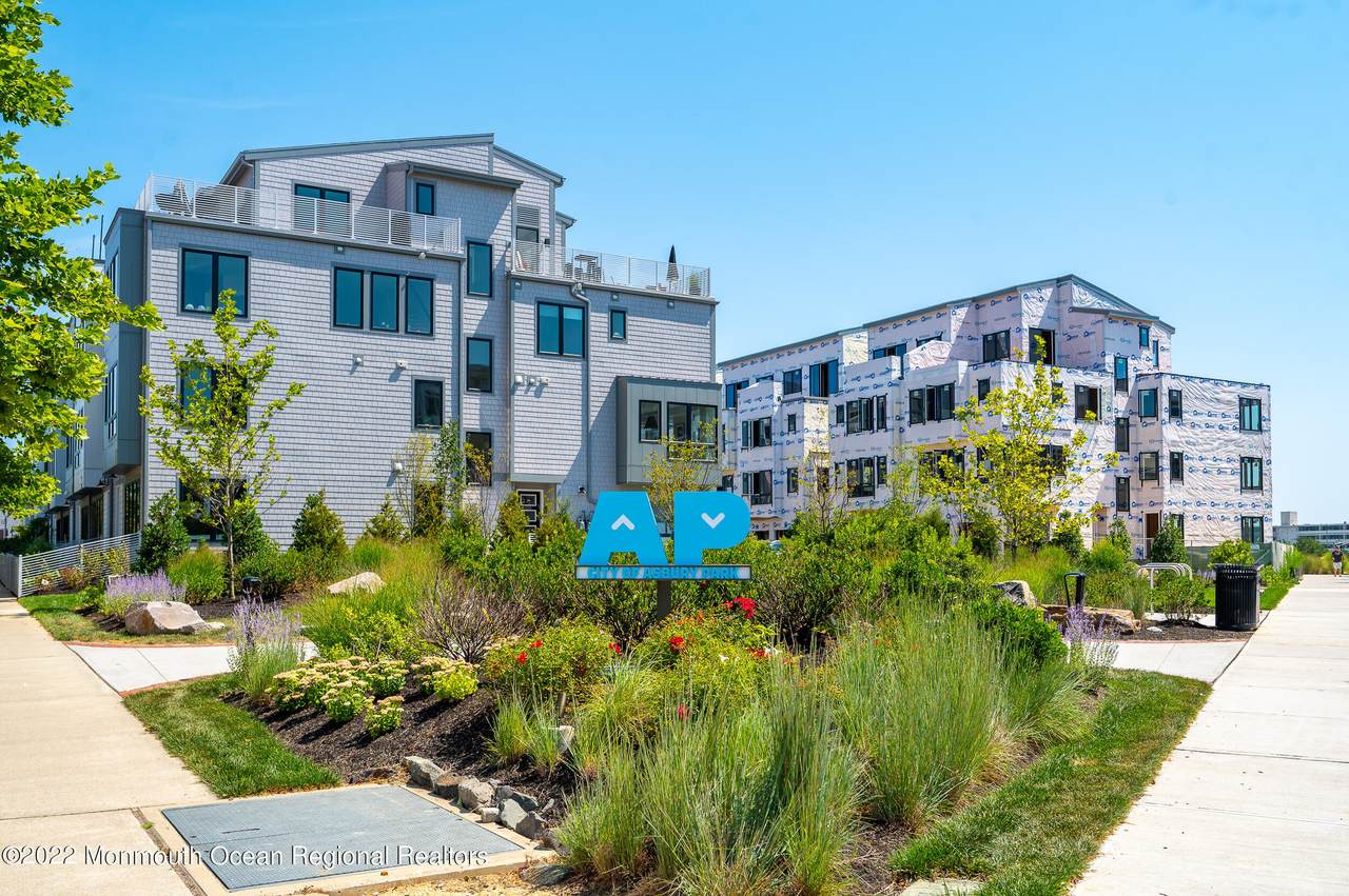 600 Heck Street - Photo 1