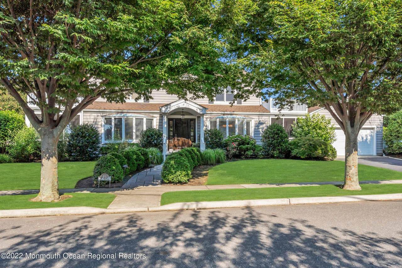 401 Sea Girt Avenue - Photo 1
