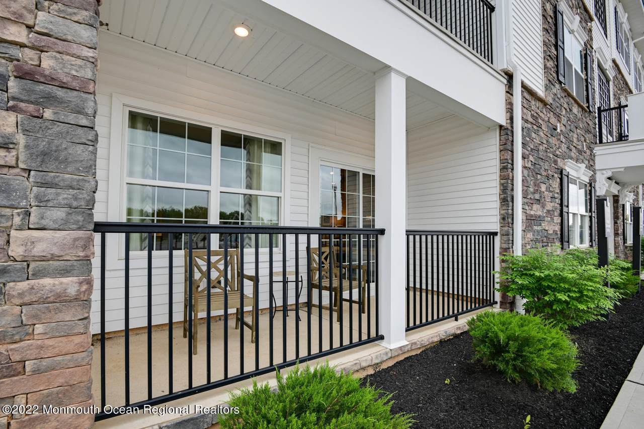 1021 Vanderberg Boulevard - Photo 1
