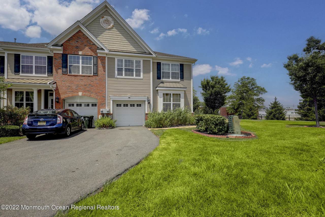 11 William Blow Court - Photo 1
