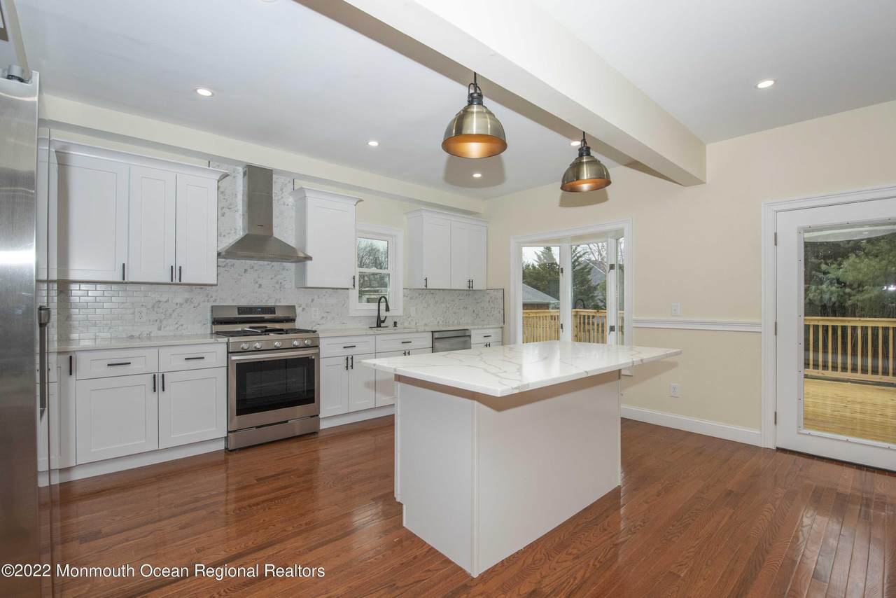 43 Rumson Place - Photo 1