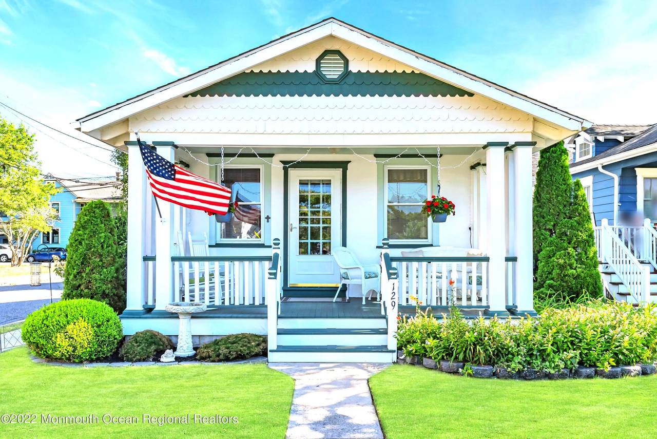 129 Central Avenue - Photo 1