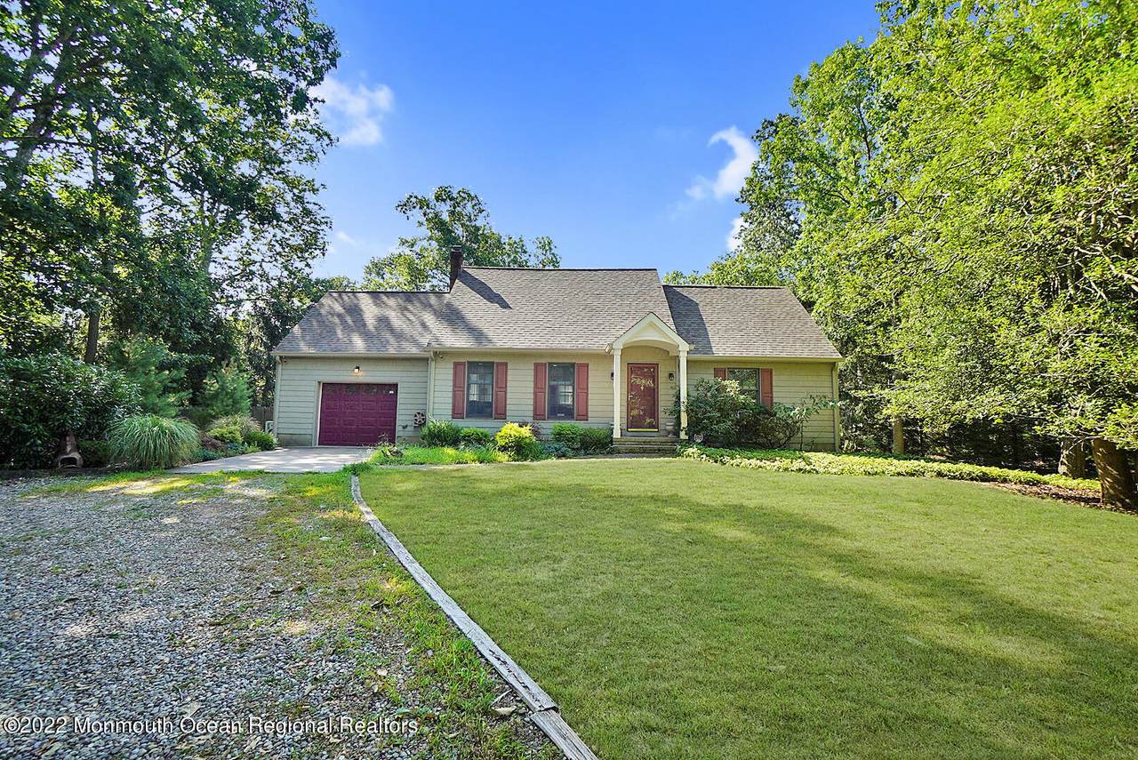 523 Bennetts Mills Road - Photo 1