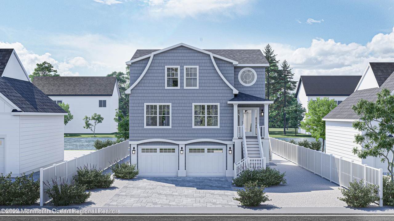 1006 Laurel Boulevard - Photo 1