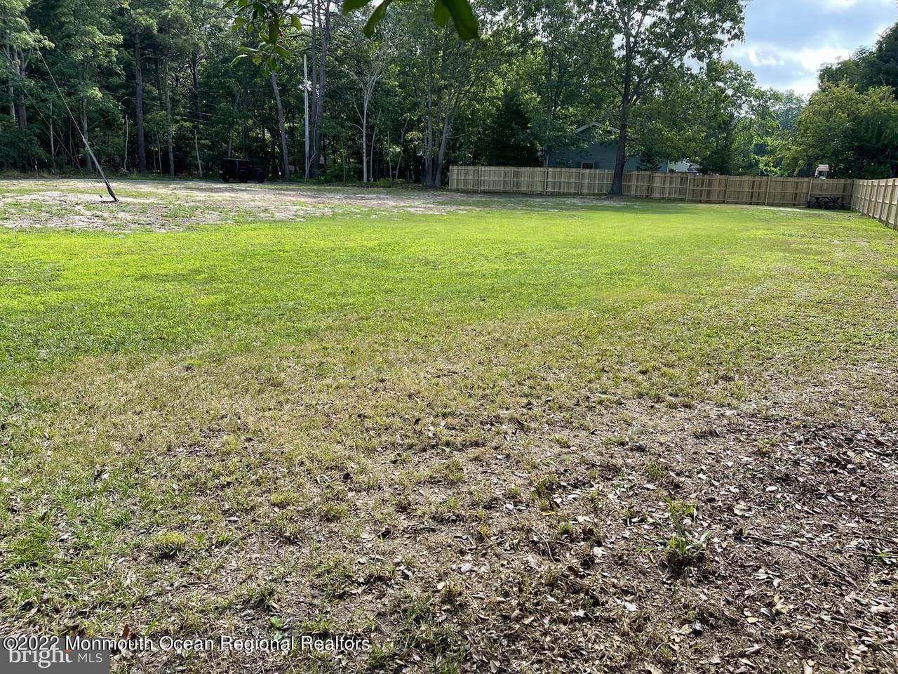 363 Wood Street - Photo 1