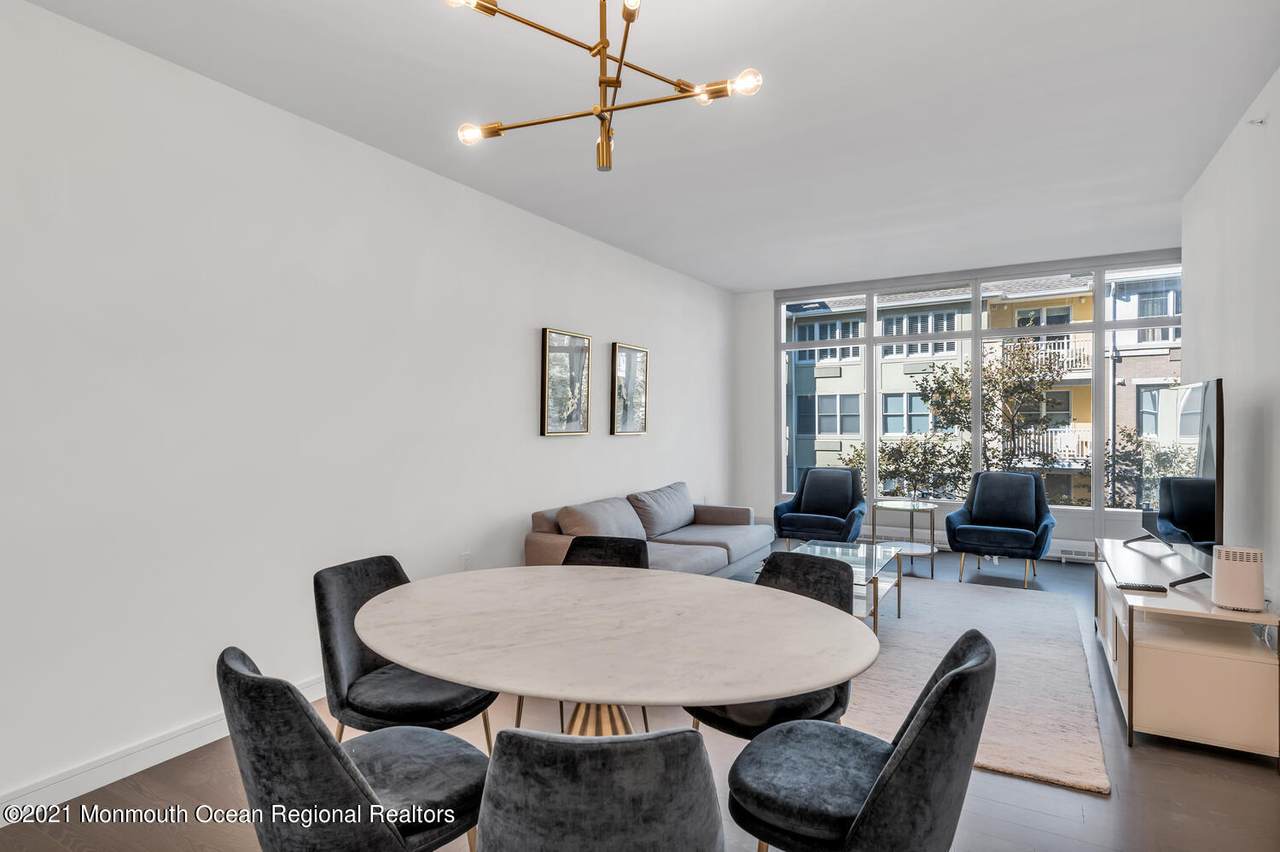 30 Melrose Terrace - Photo 1