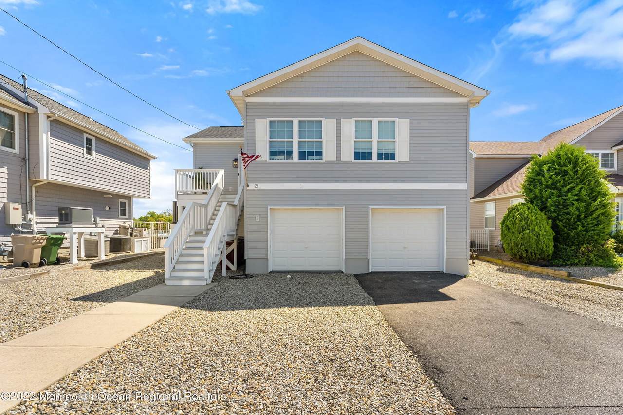 21 Travelers Way - Photo 1