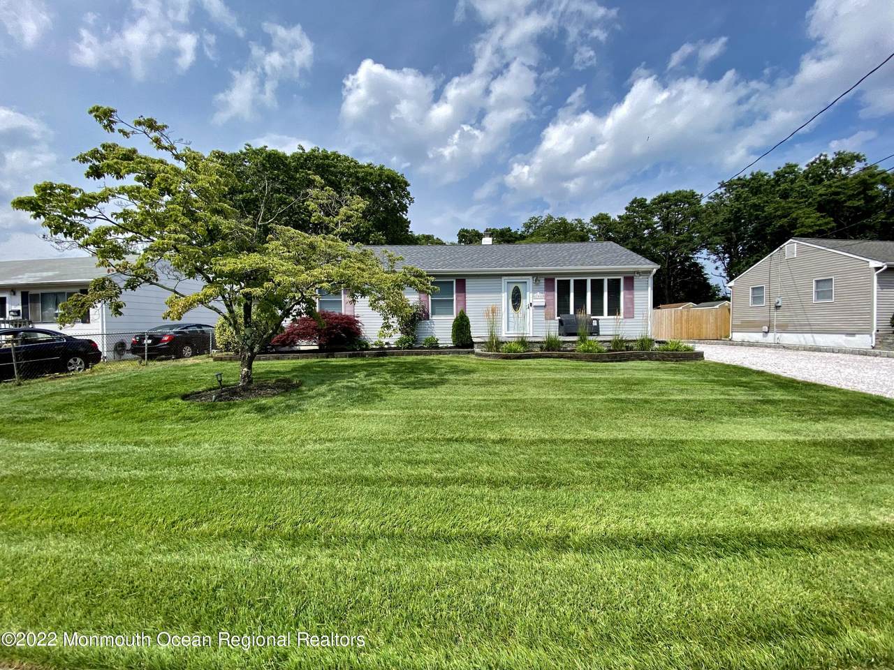 108 Rainbow Drive - Photo 1