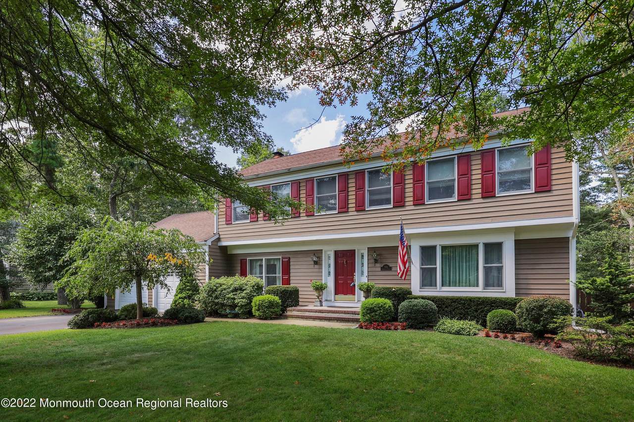 501 Admirals Circle - Photo 1