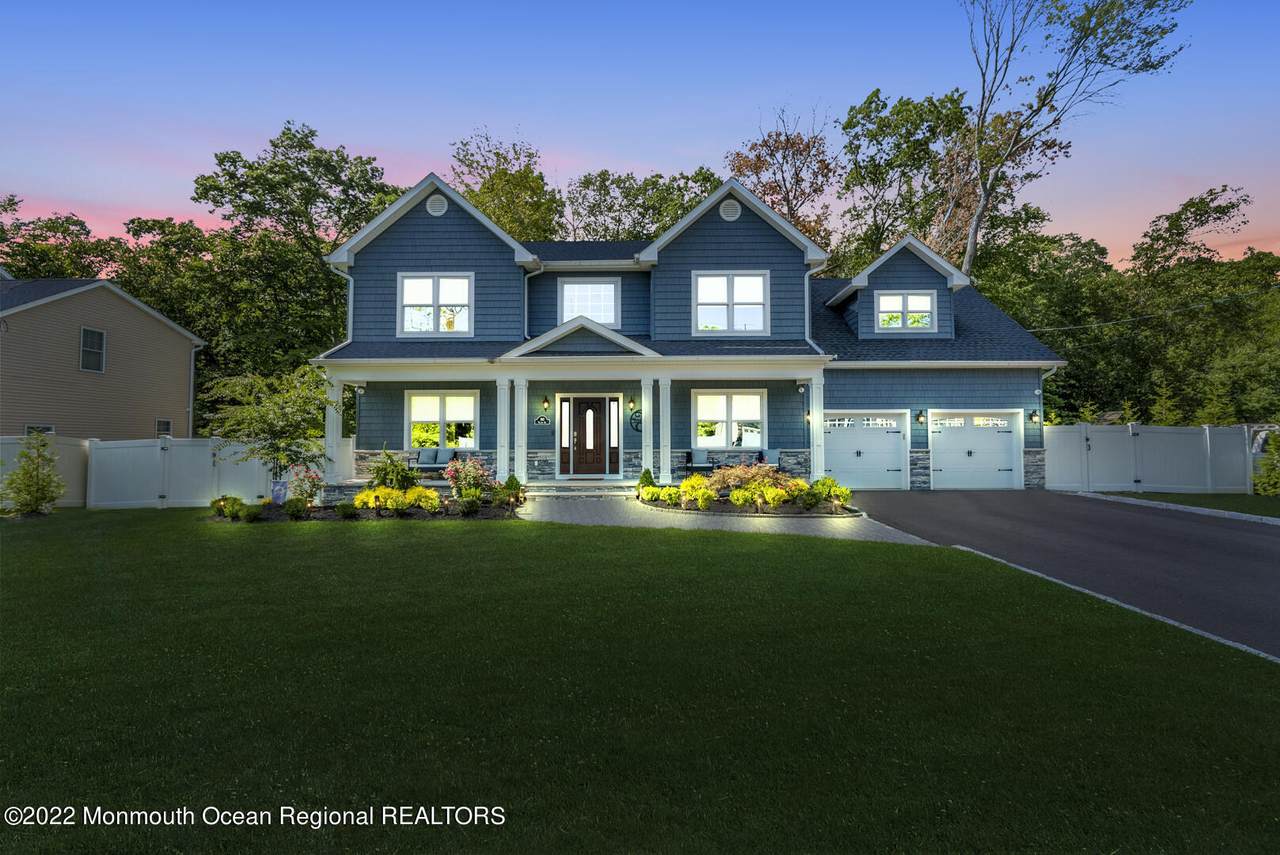 160 Willow Avenue - Photo 1