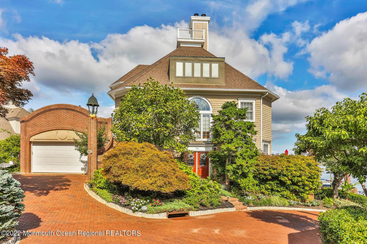 70B Front Street - Photo 1