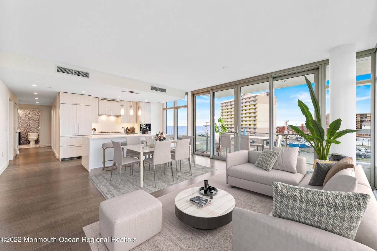 15 Morris Avenue - Photo 1