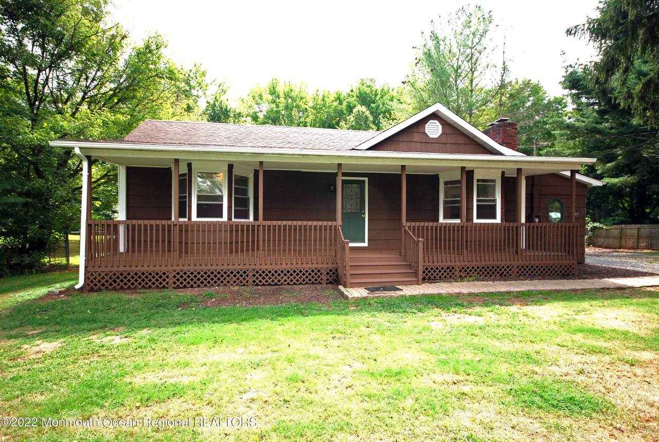 82 Red Valley Road - Photo 1