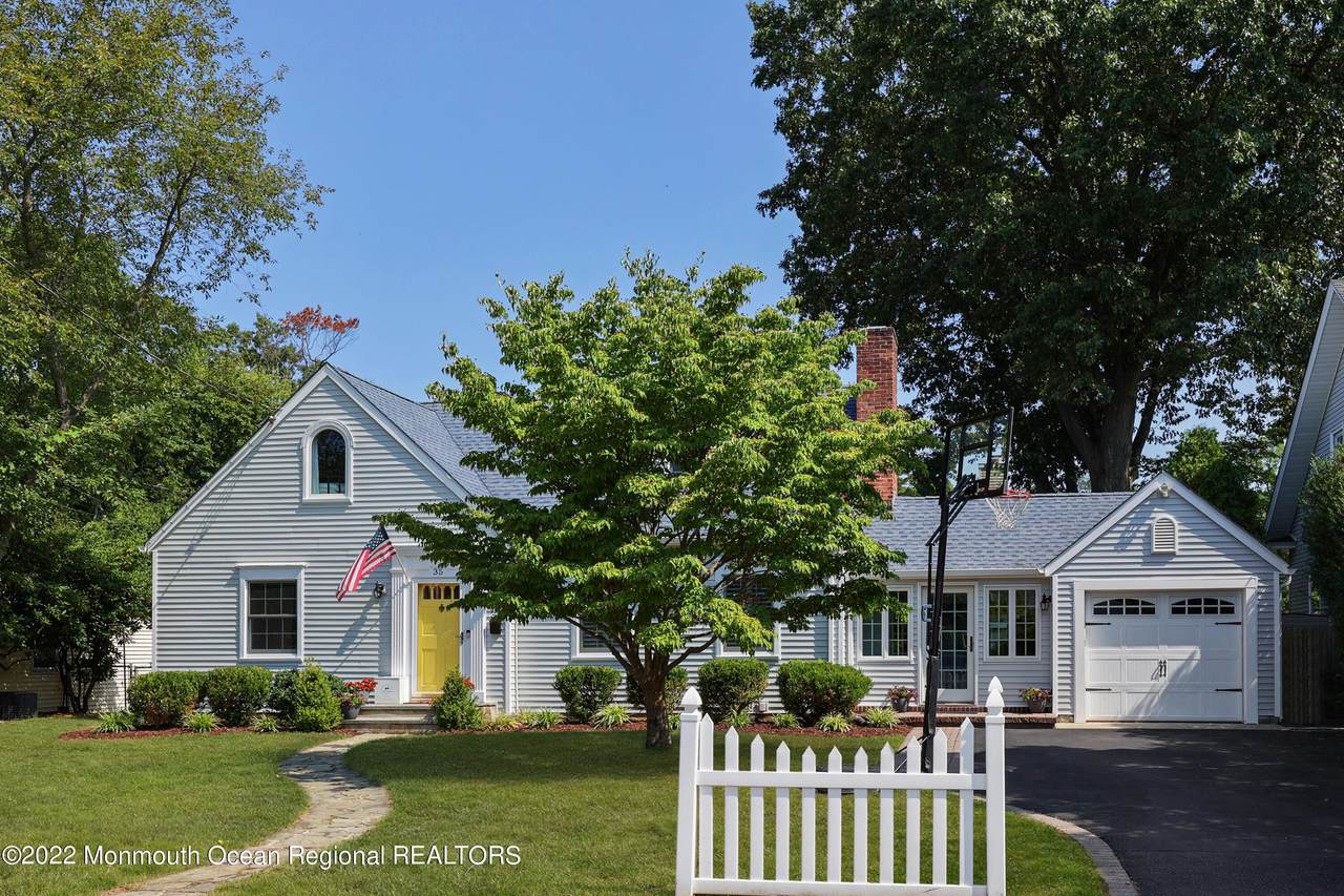 35 Lake Avenue - Photo 1