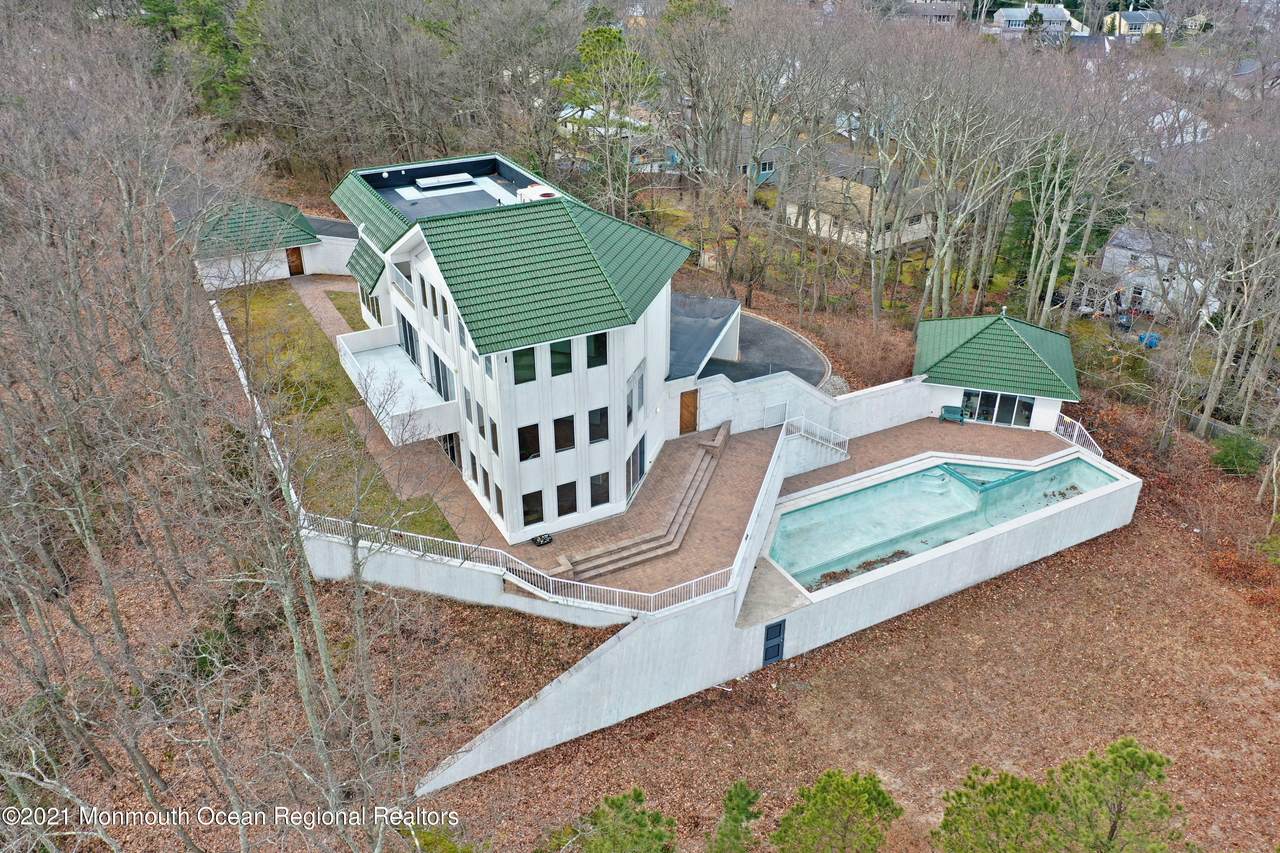 401 Overlook Drive - Photo 1