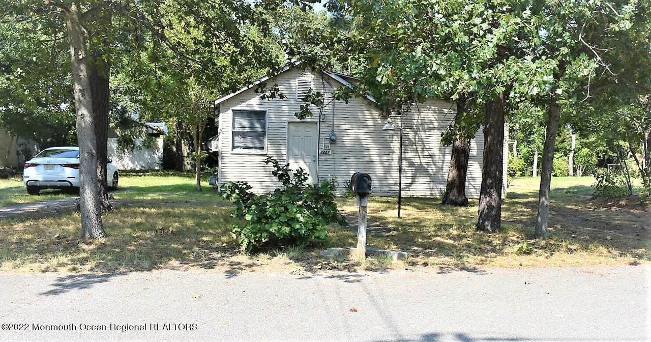 1221 9th Avenue - Photo 1