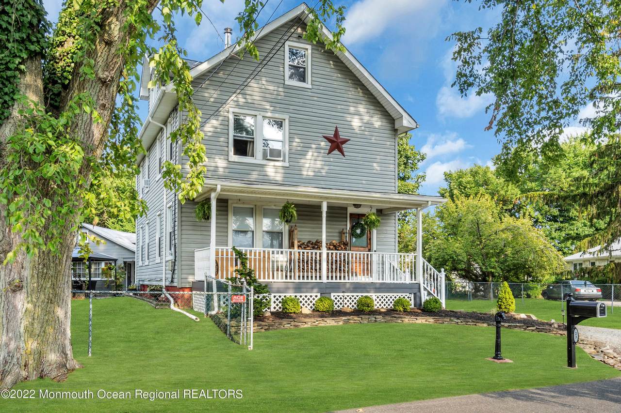 23 Georgetown Road - Photo 1