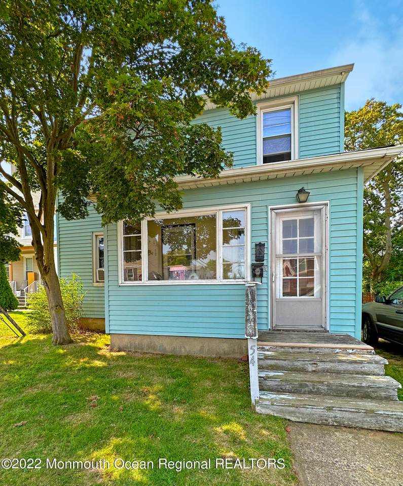 54 Main Street - Photo 1
