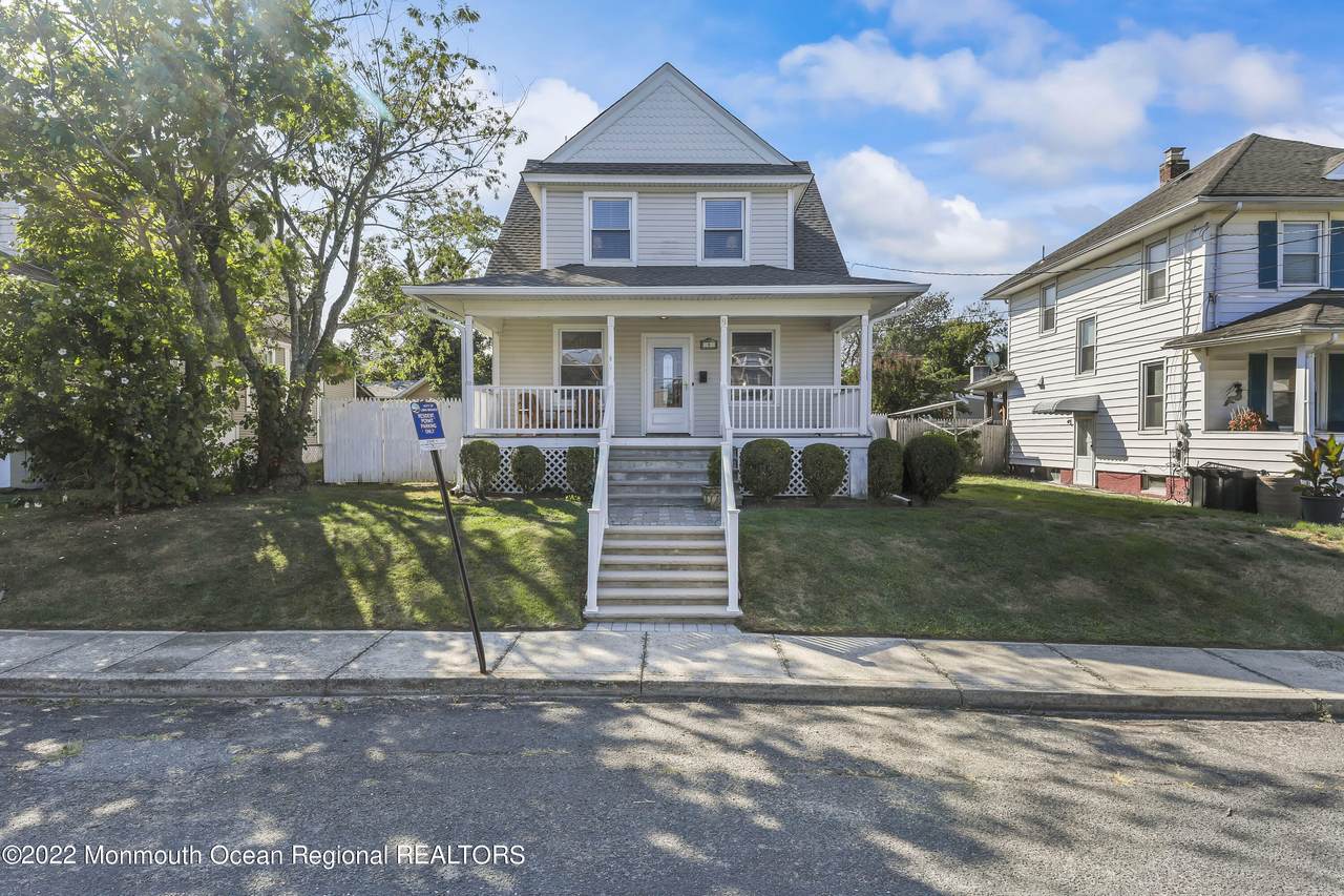 8 Arthur Avenue - Photo 1