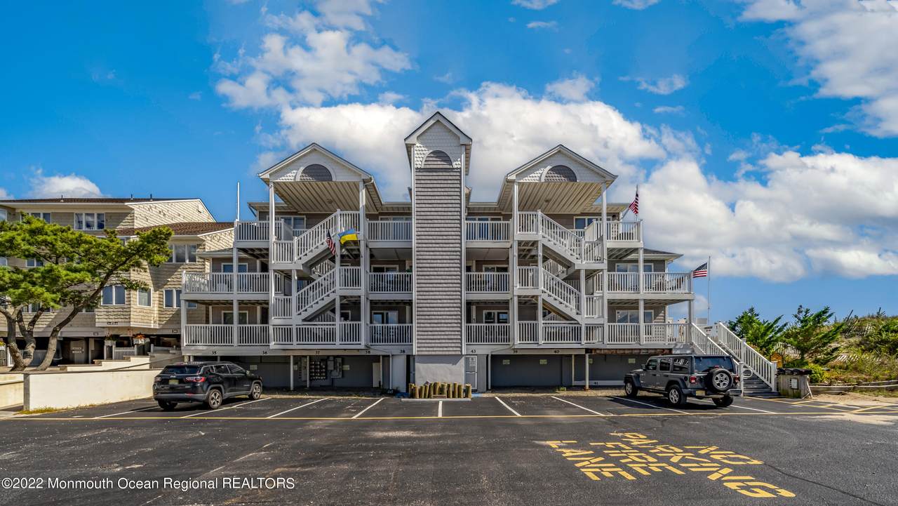 41 Dune Terrace - Photo 1