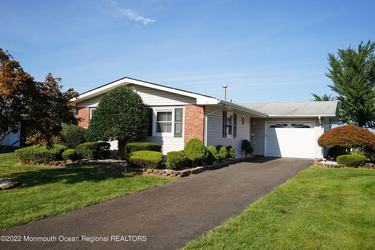 57 Tony Court - Photo 1