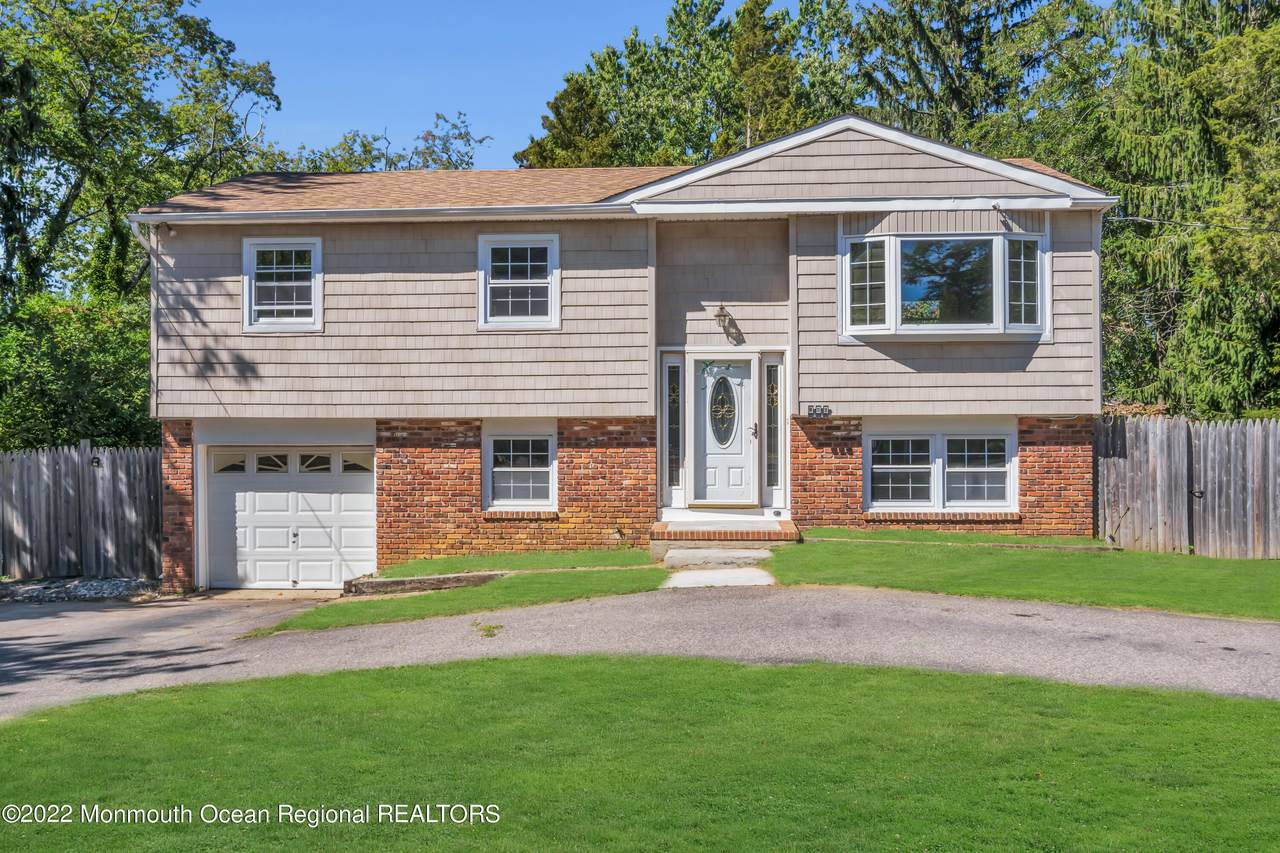 206 Hilltop Road - Photo 1