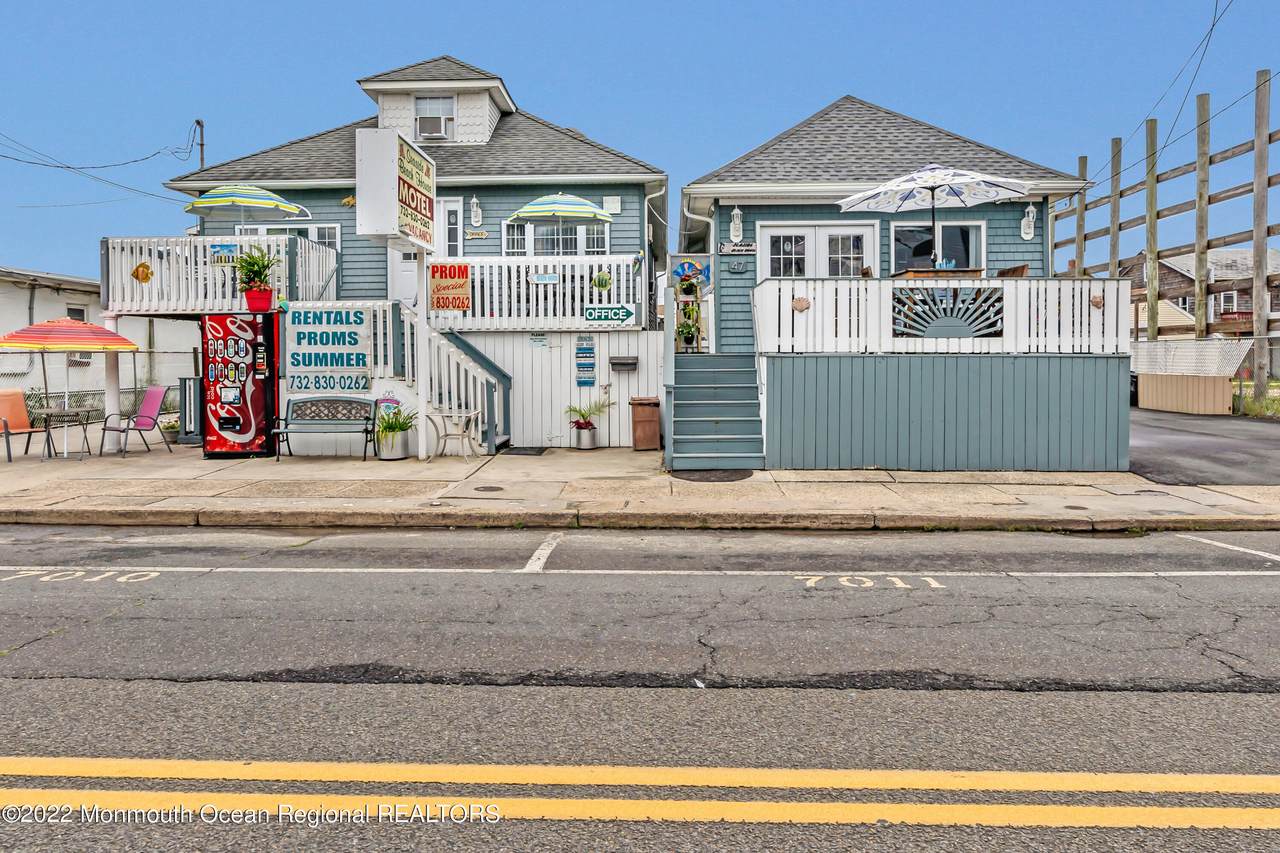 45-47 Hamilton Avenue - Photo 1
