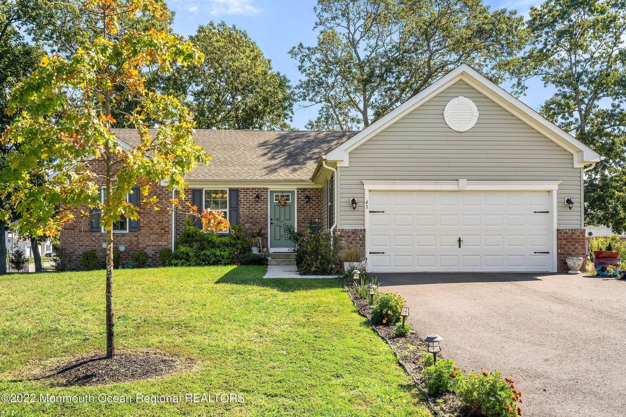 43 Portsmouth Lane - Photo 1
